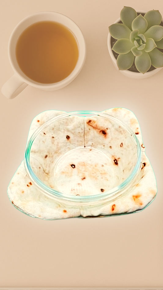 Cozy with a glass bowl inside a cozy made of tortilla fabric